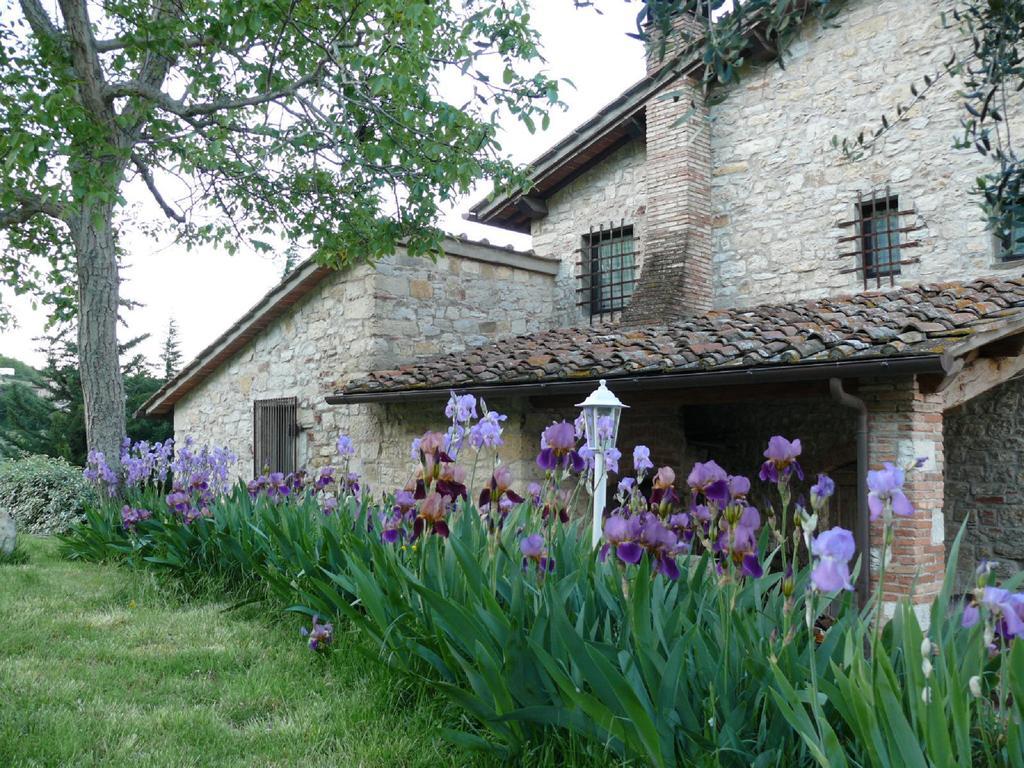 Borgo Di Vezzano Calenzano Exterior foto